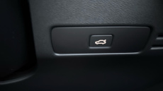 Volvo XC40 2.0 B3P Core 5dr Auto Petrol Estate